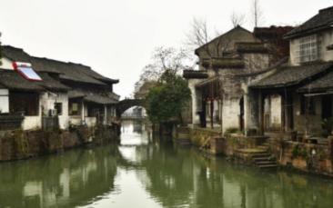 公安部交通管理局联合中国天气网,5天不间断直播,关注节前持续性强雨雪